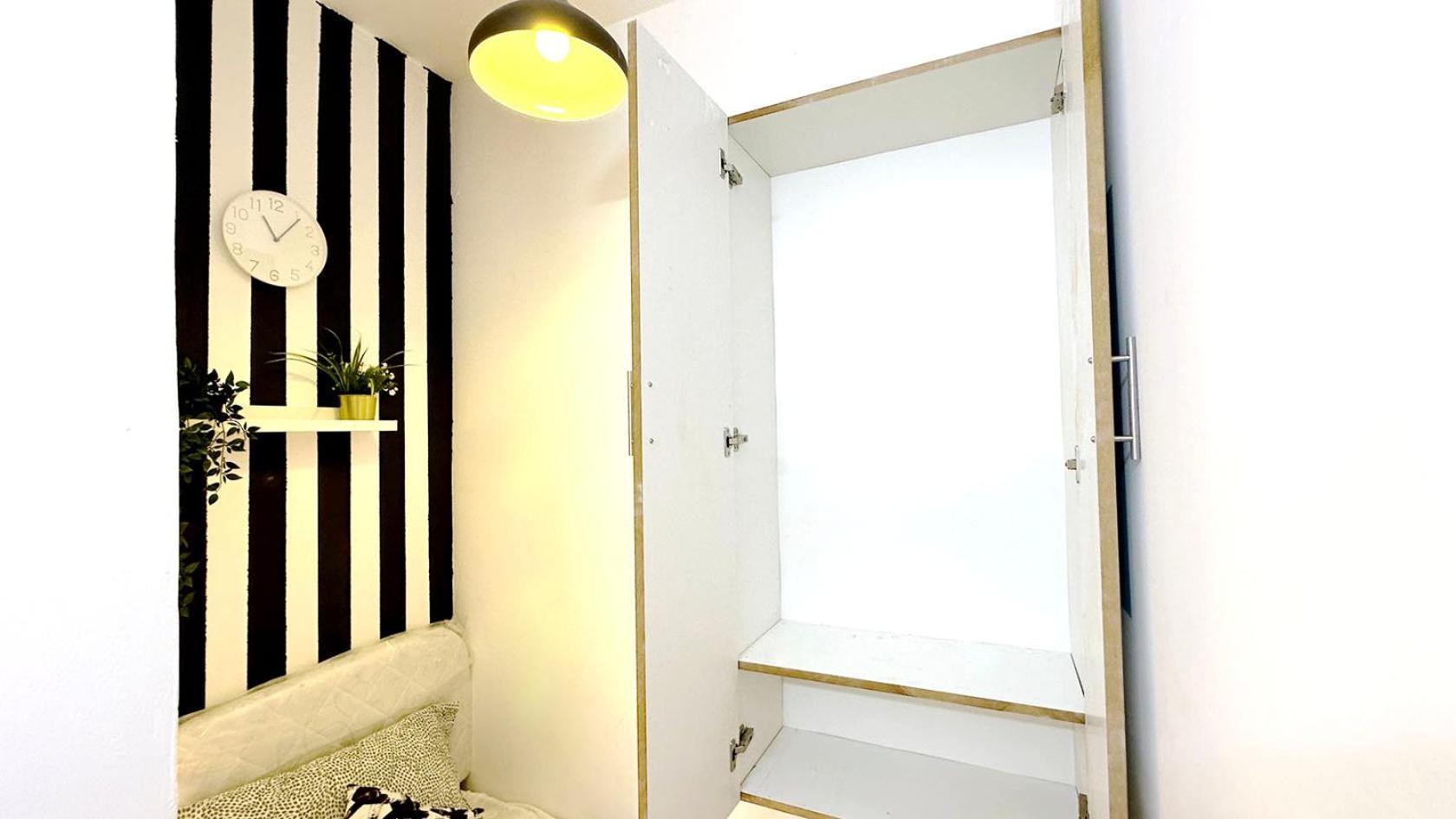 Cozy Corner Partition Room Near Burjuman Metro Dubaj Zewnętrze zdjęcie