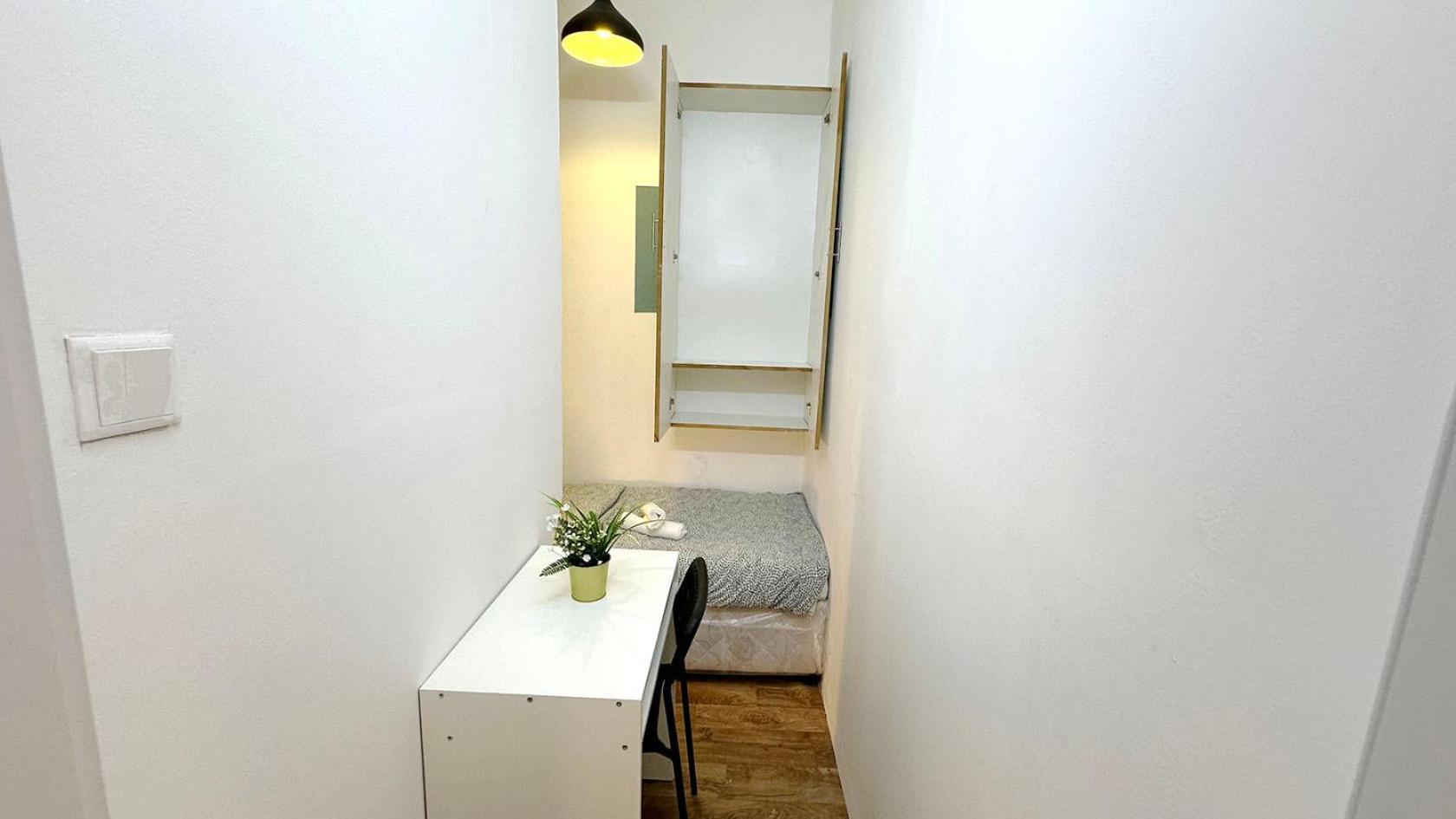 Cozy Corner Partition Room Near Burjuman Metro Dubaj Zewnętrze zdjęcie