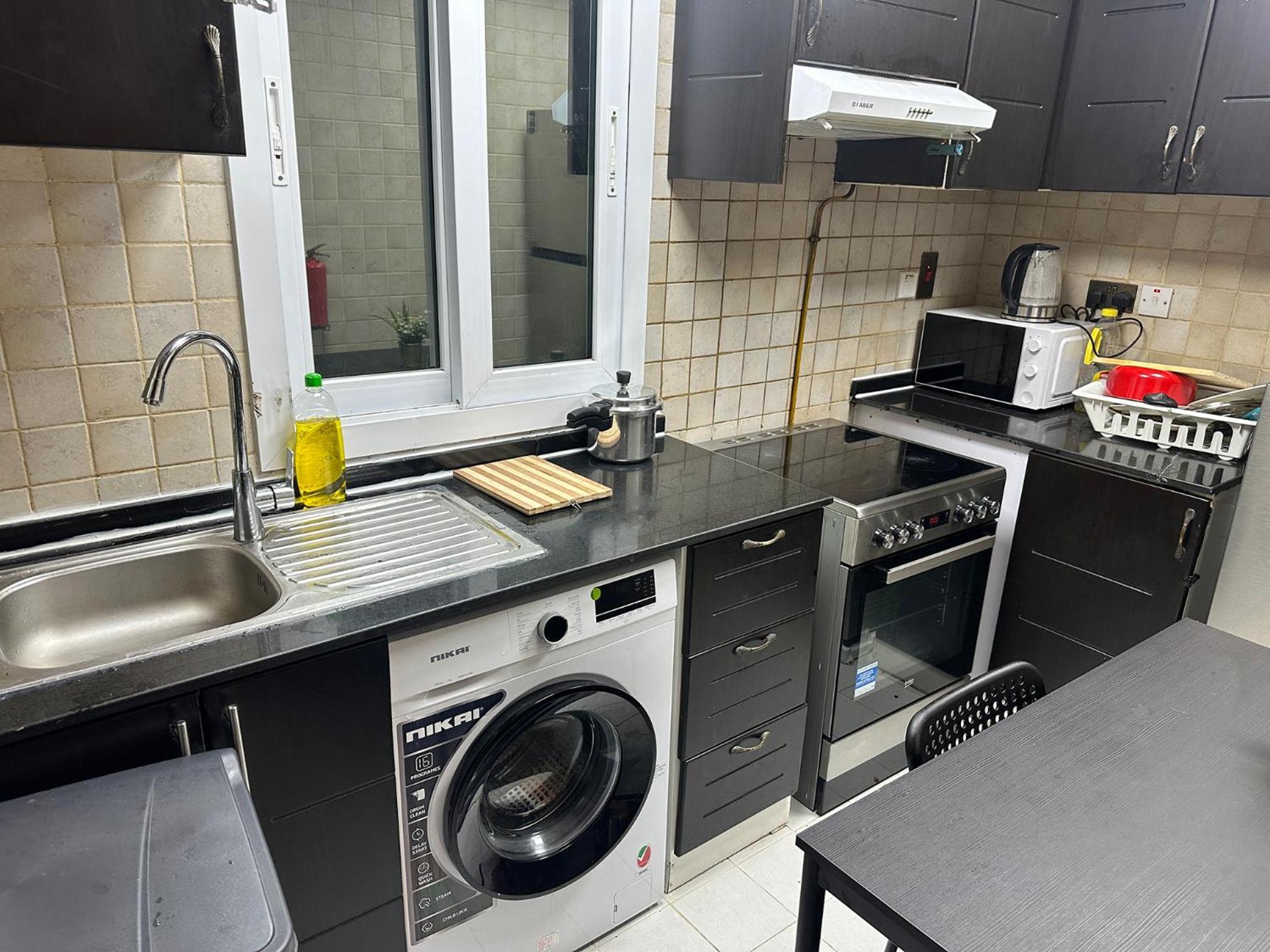 Cozy Corner Partition Room Near Burjuman Metro Dubaj Zewnętrze zdjęcie