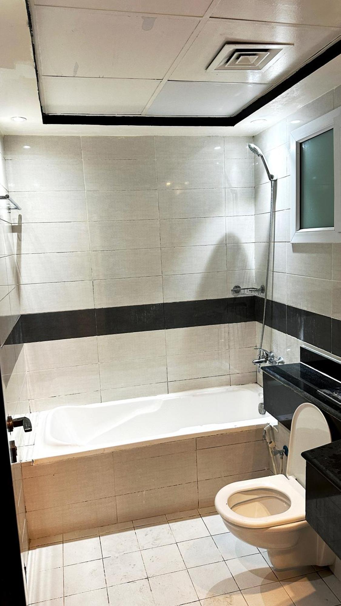 Cozy Corner Partition Room Near Burjuman Metro Dubaj Zewnętrze zdjęcie